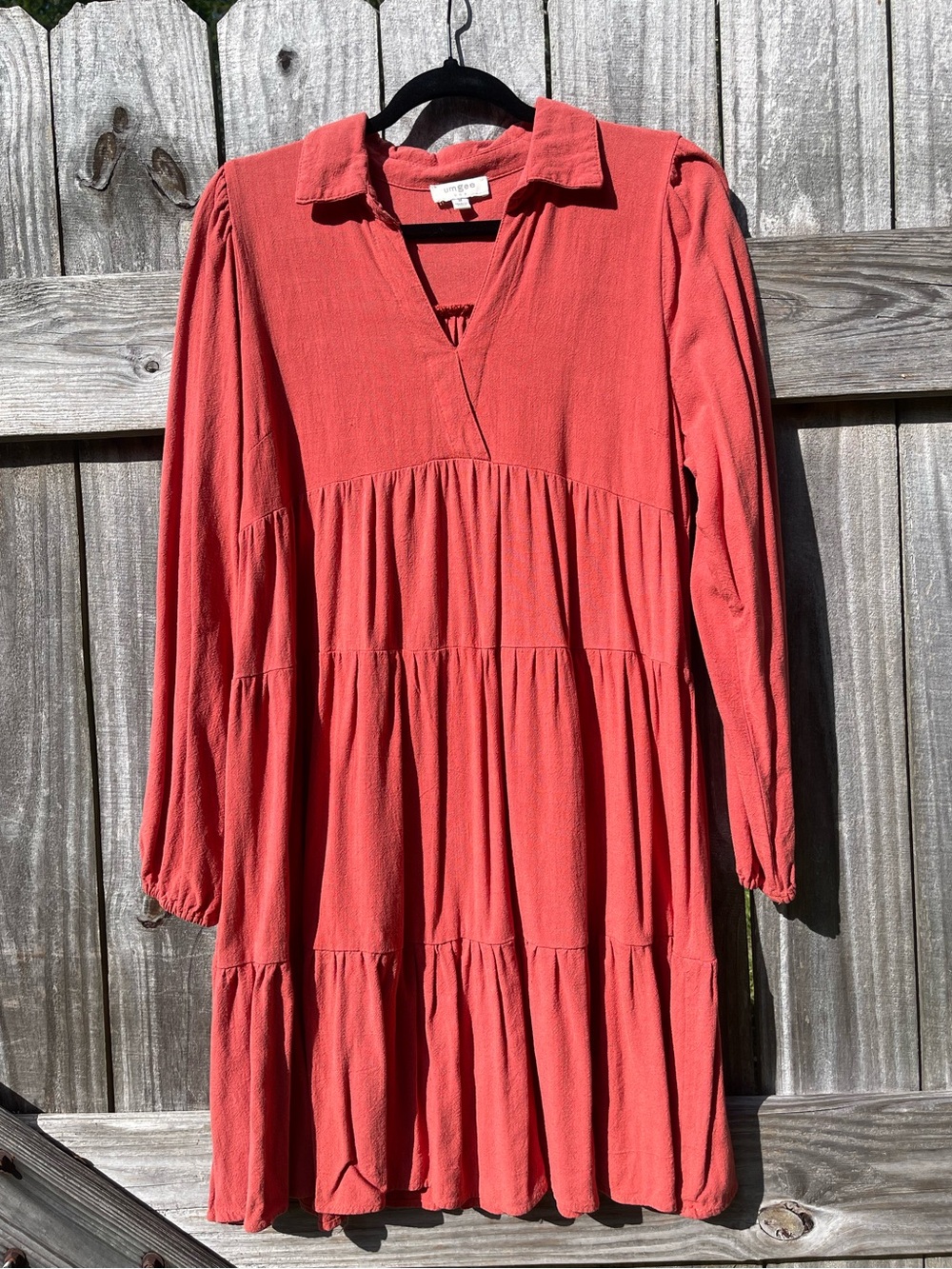 Umgee Coral Tiered Midi Dress Linen Cotten blend with Collared V-Neck Sz M